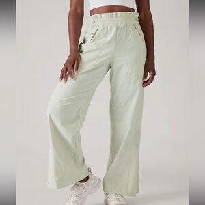 Athleta Trekkie High Rise Parachute Pant, Celadon Tint Hiking Pants